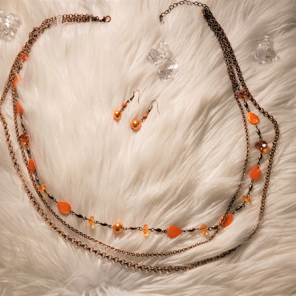 Gold tone women Jewelry set